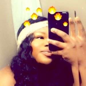 Meet your Posher, Ladybugg